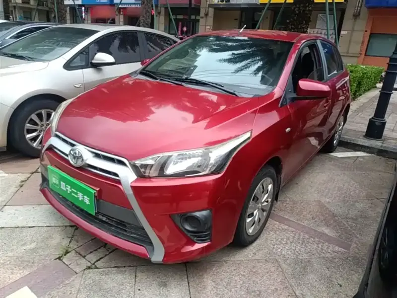 Toyota Yaris L