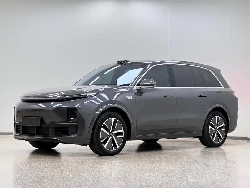 Li Auto L8