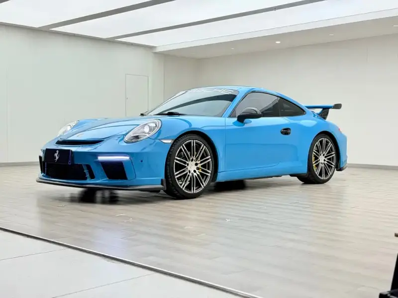 Porsche 911