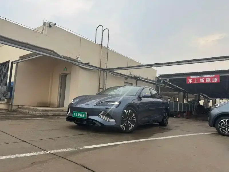BYD Seal