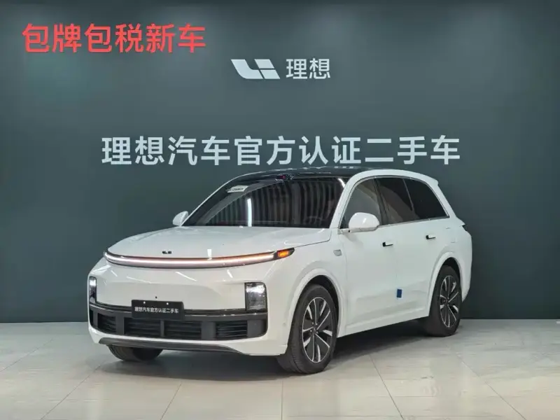 Li Auto L8