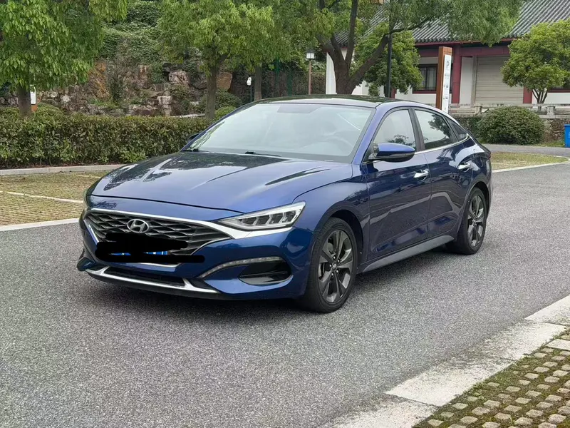 Hyundai Lafesta