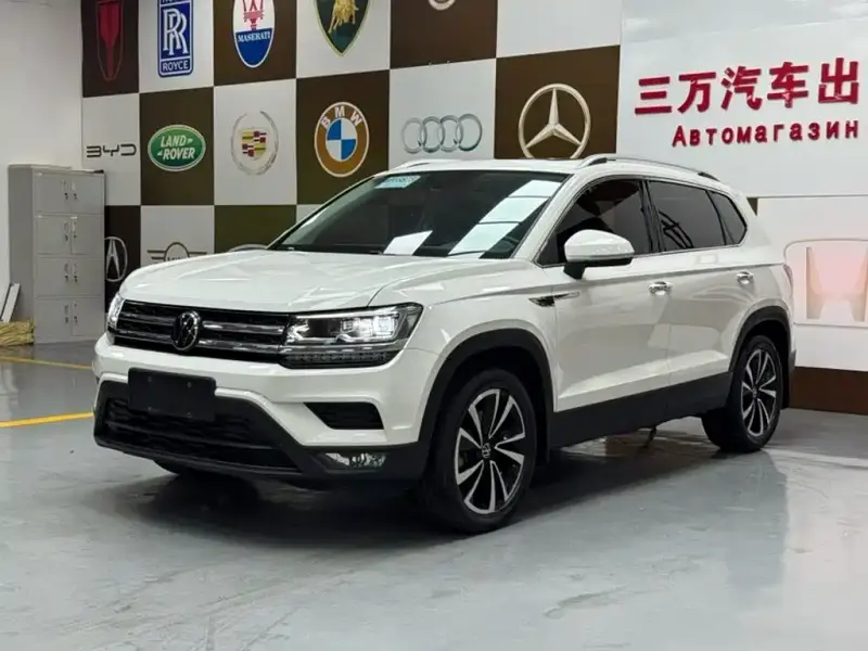 Volkswagen Tharu