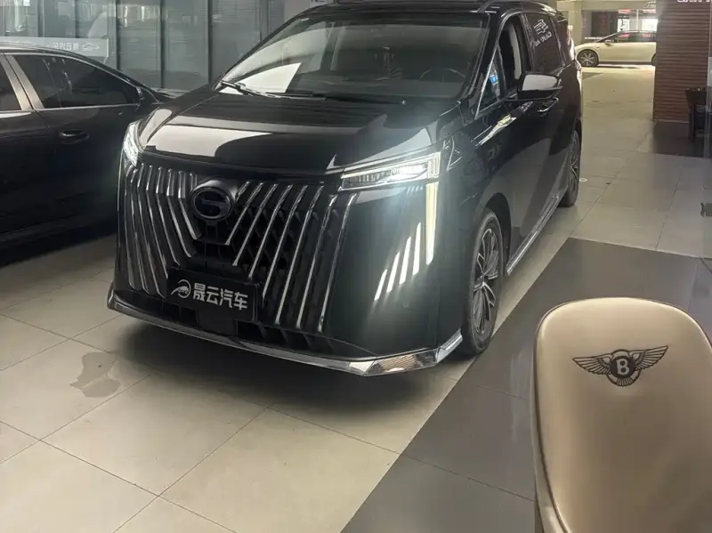GAC Motor M8