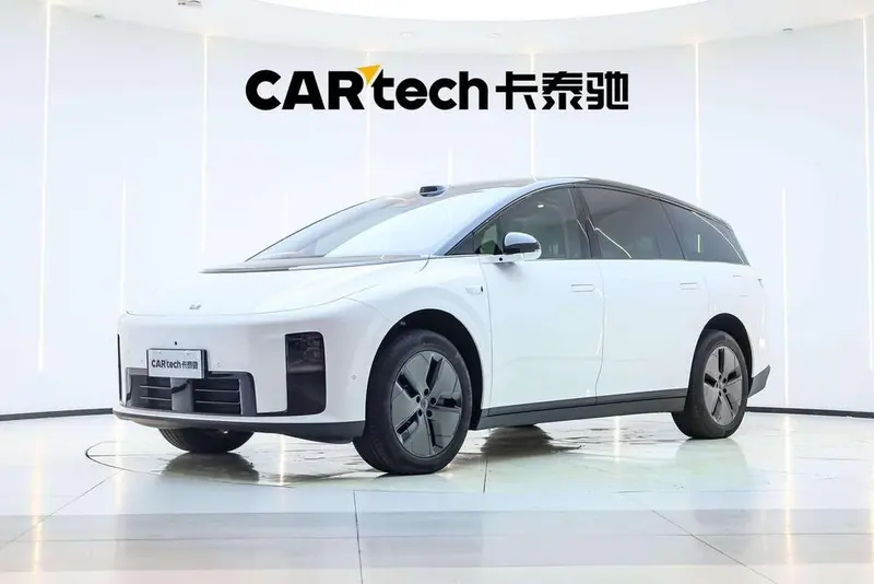Li Auto i8