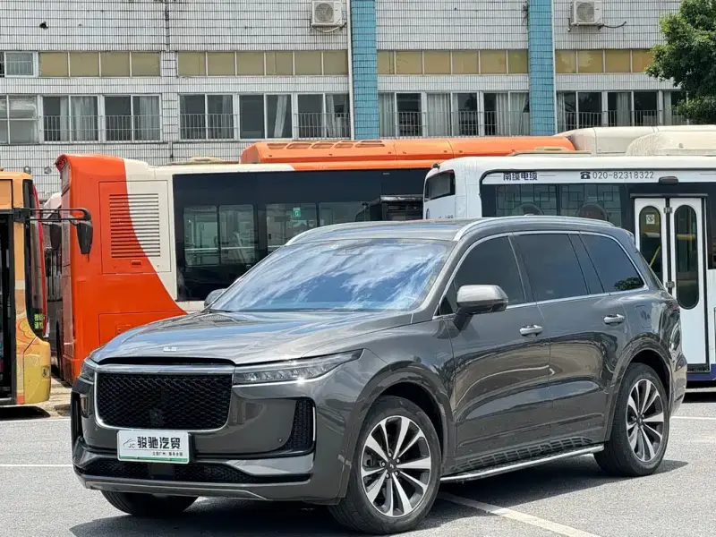 Li Auto ONE
