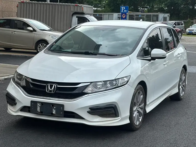 Honda Jade