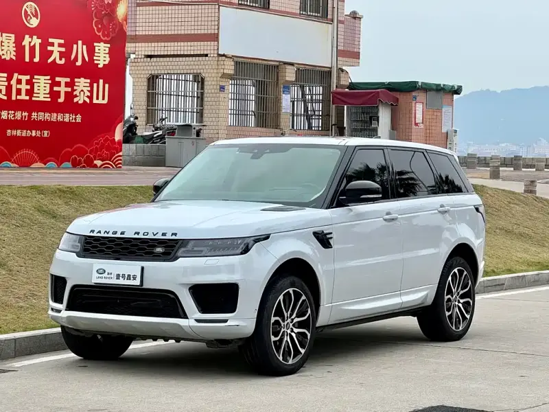 Land Rover Sport