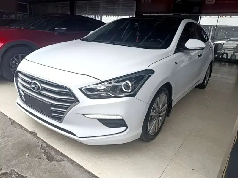 Hyundai Mistra