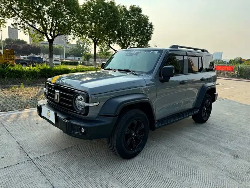 Tank 300