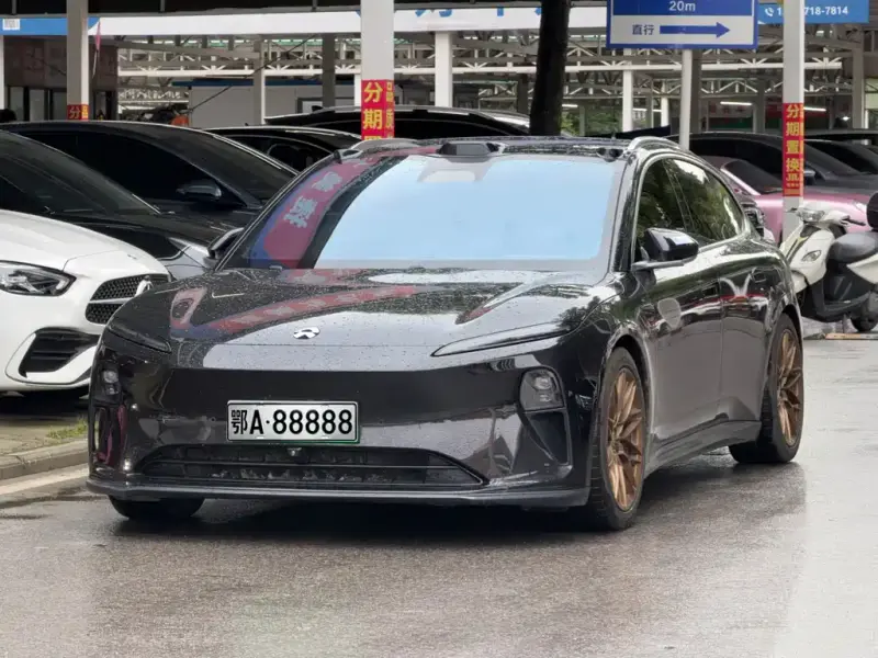 NIO ET5T