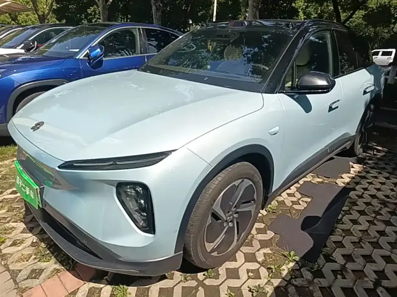 NIO ES6
