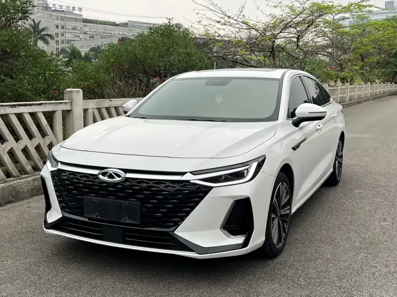 Chery Arrizo 8