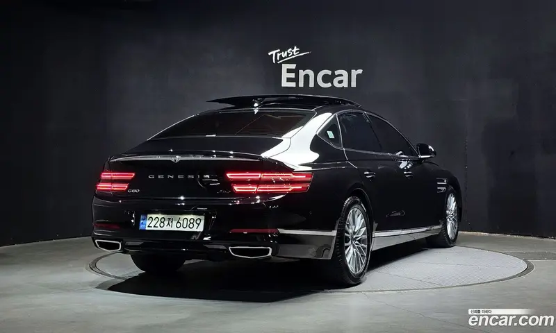 Genesis G80