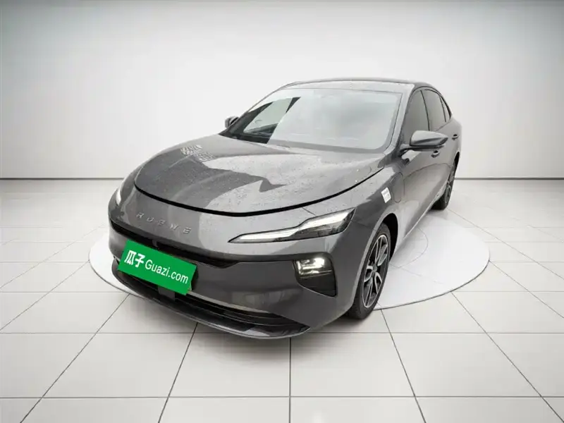 Roewe D6