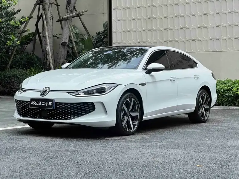 Volkswagen Lamando