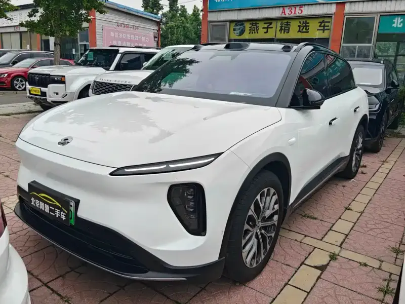 NIO ES6