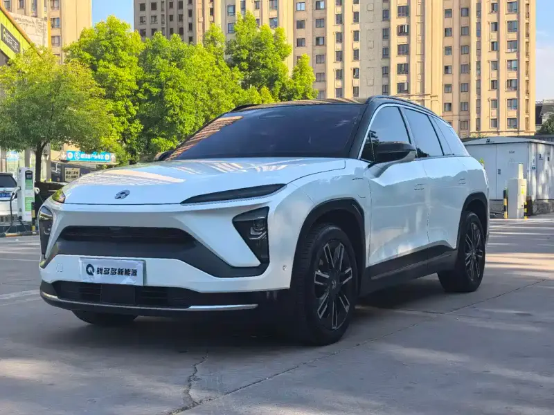 NIO ES6