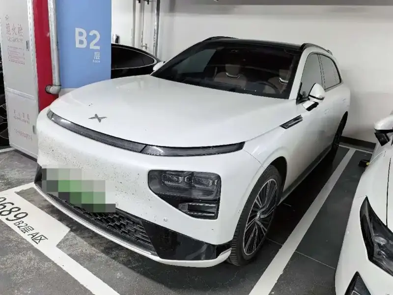 XPeng G9