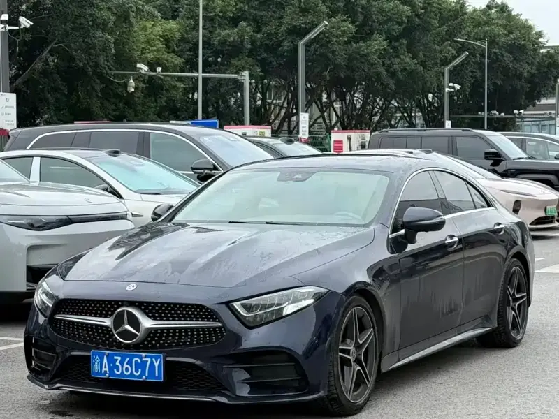 Mercedes-Benz CLS