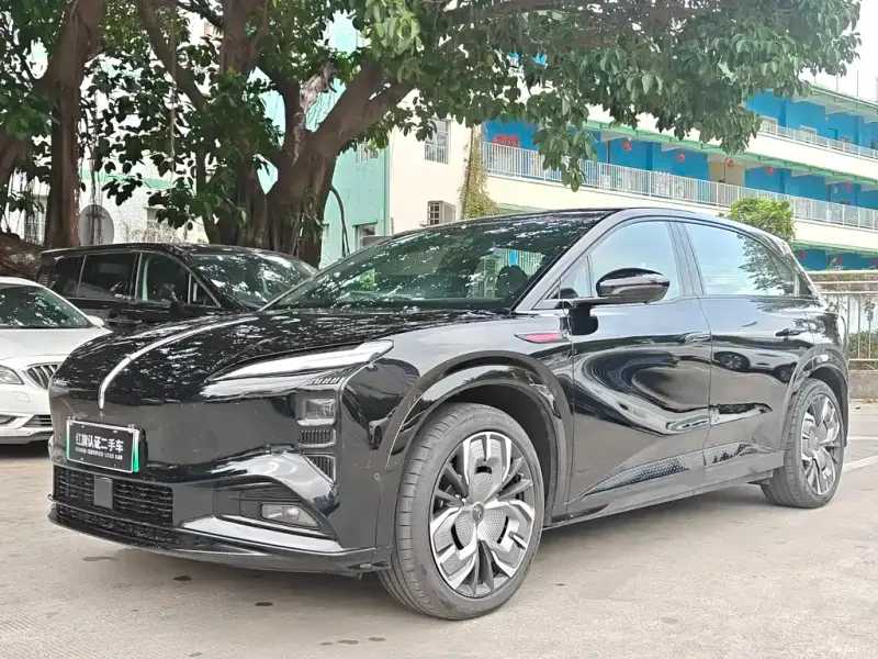 Hongqi Tiangong 08