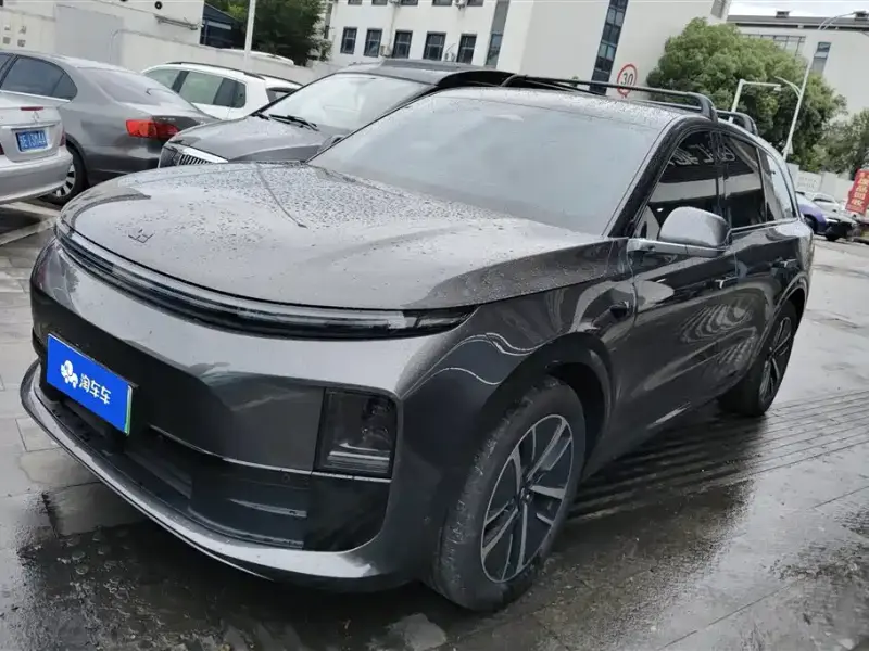 Li Auto L6
