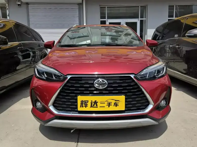 Toyota Yaris L