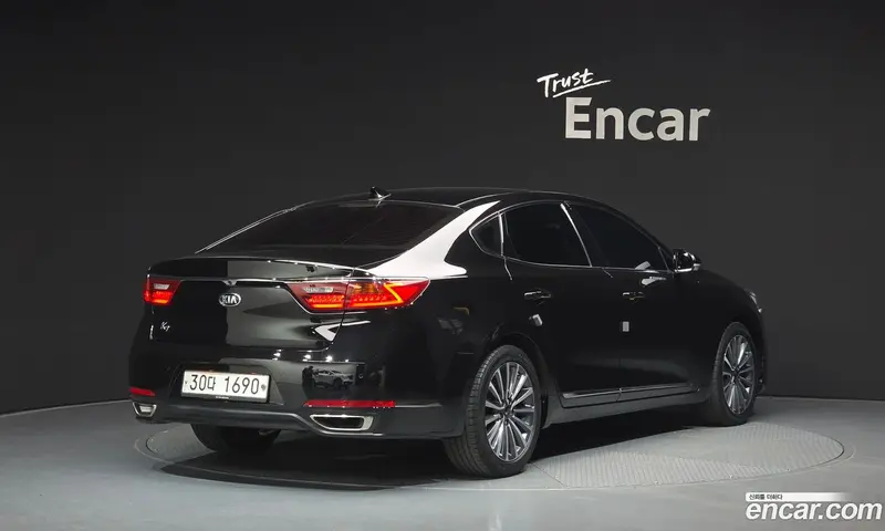 Kia K7
