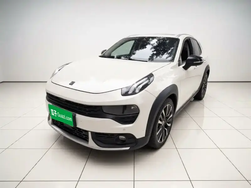 Lynk & Co 02