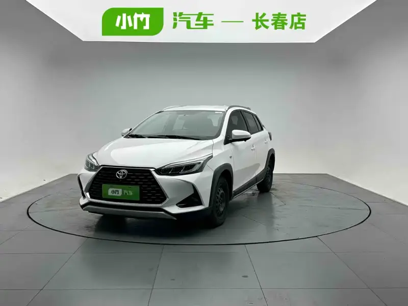 Toyota Yaris L