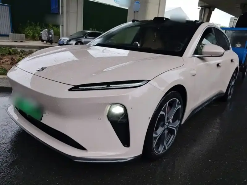 NIO ET5T