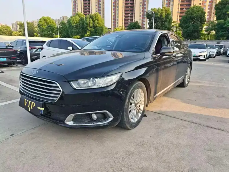 Ford Taurus