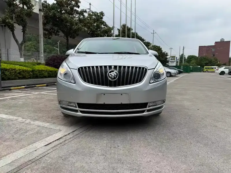 Buick GL8