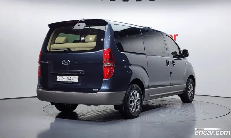 Hyundai H-1