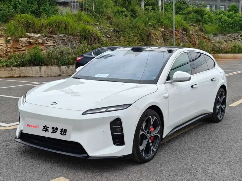 NIO ET5T