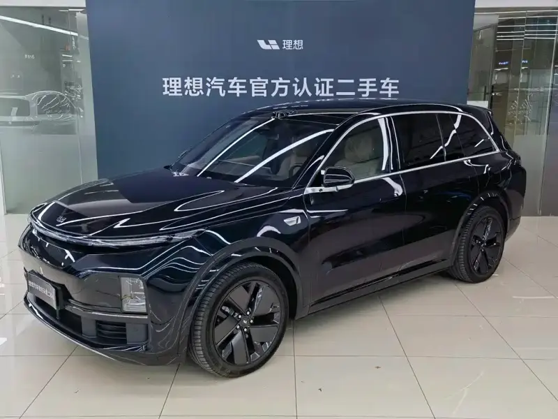Li Auto L8