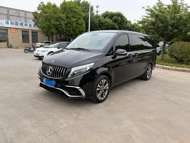 Mercedes-Benz V-Class