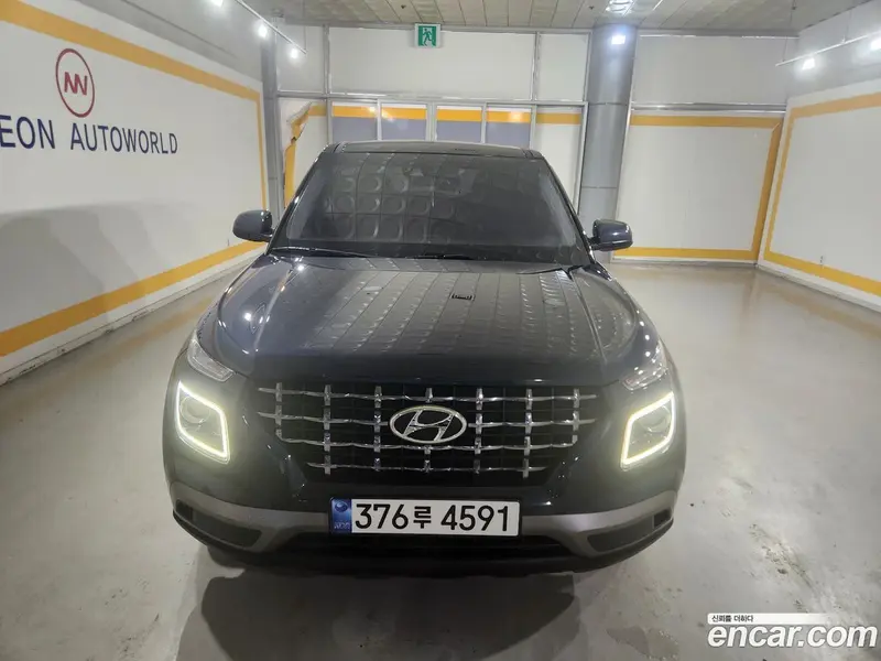 Hyundai Venue
