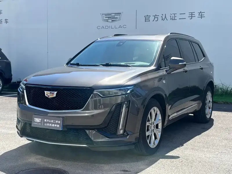 Cadillac XT6