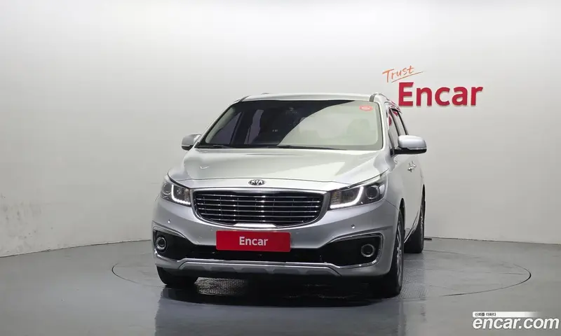 Kia Carnival (Canival)