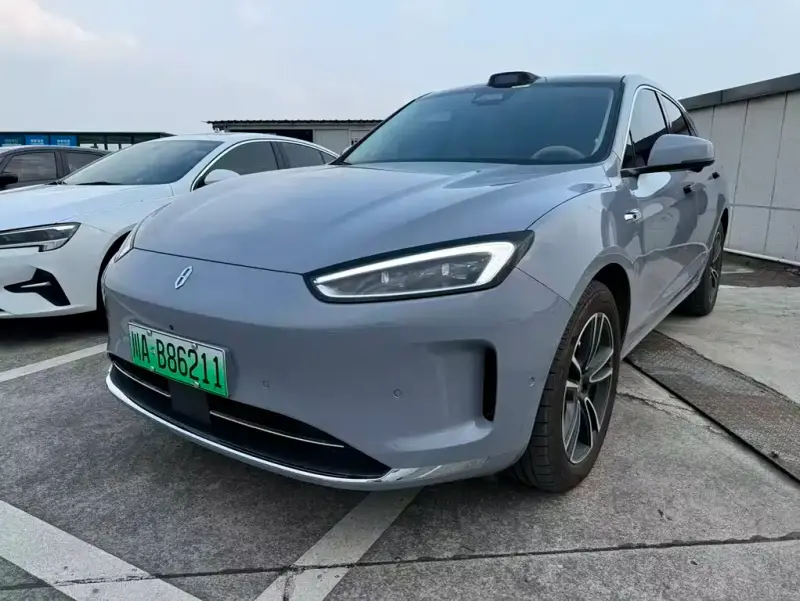 AITO M5