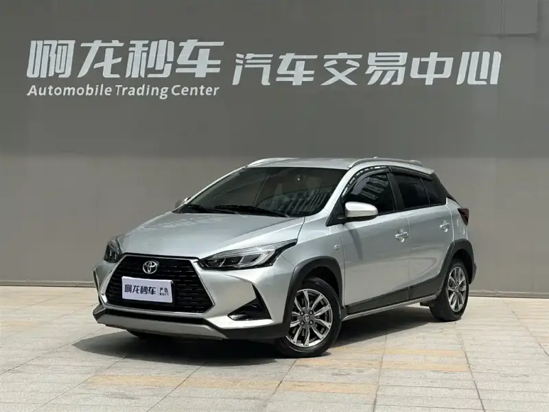 Toyota Yaris L