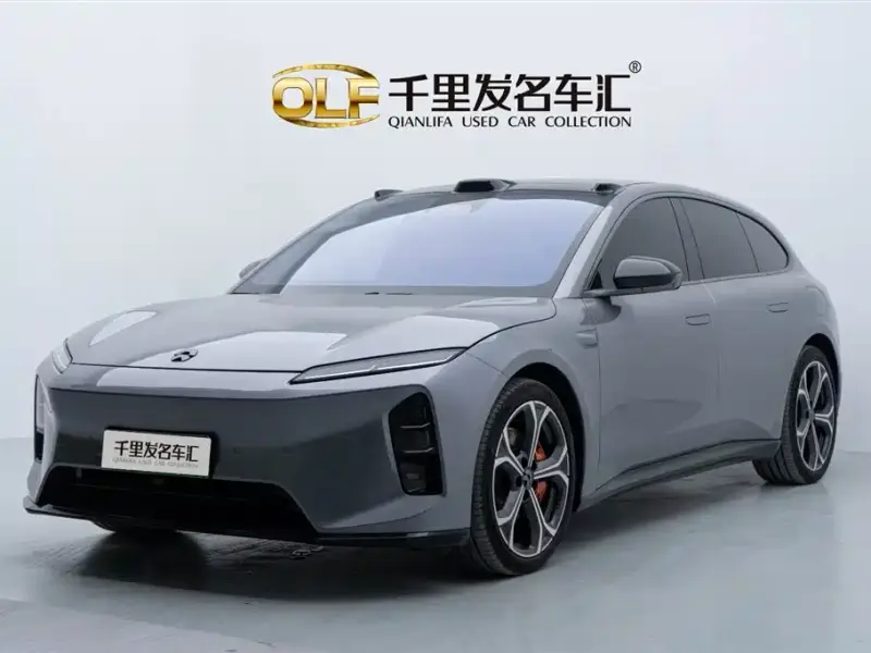 NIO ET5T