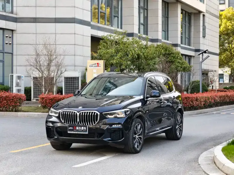 BMW X5 (Import)