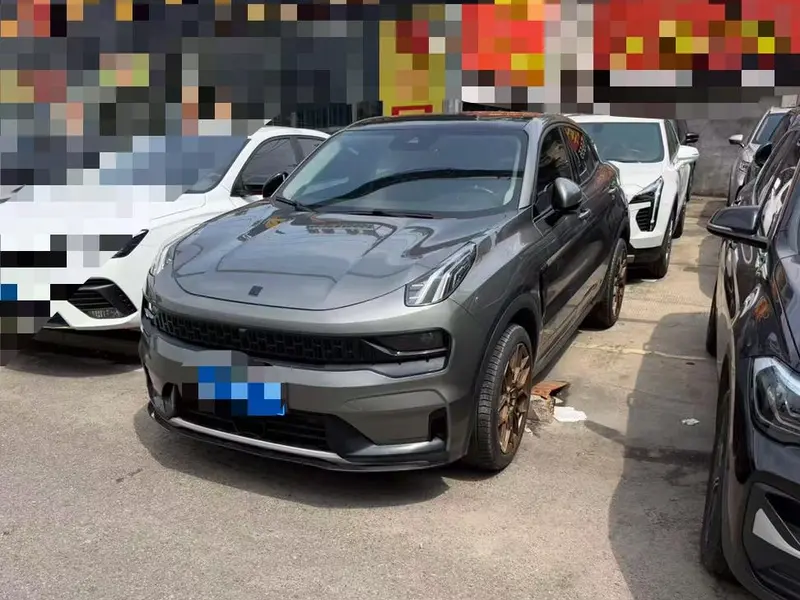 Lynk & Co 05