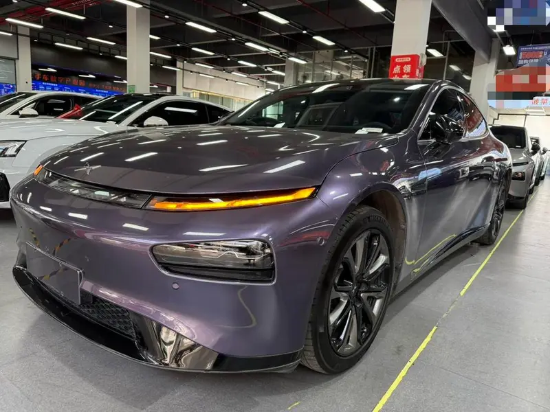 XPeng P7