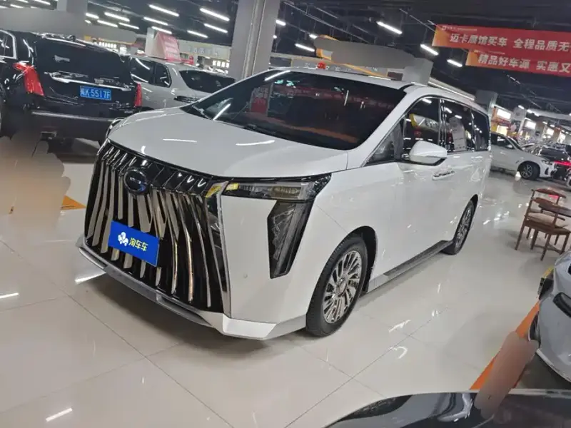 GAC Motor M8