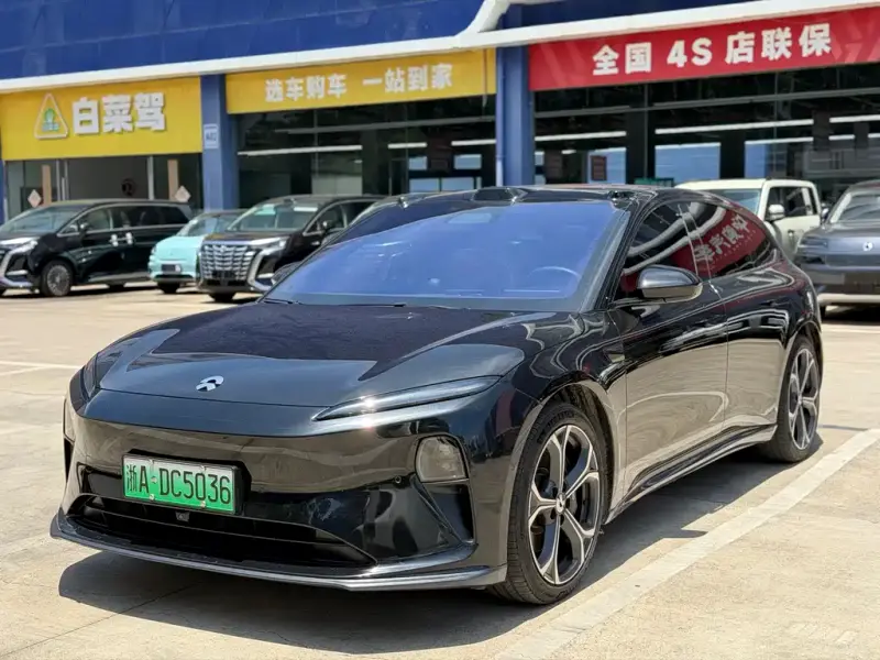 NIO ET5T