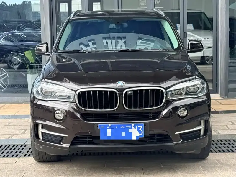 BMW X5 (Import)