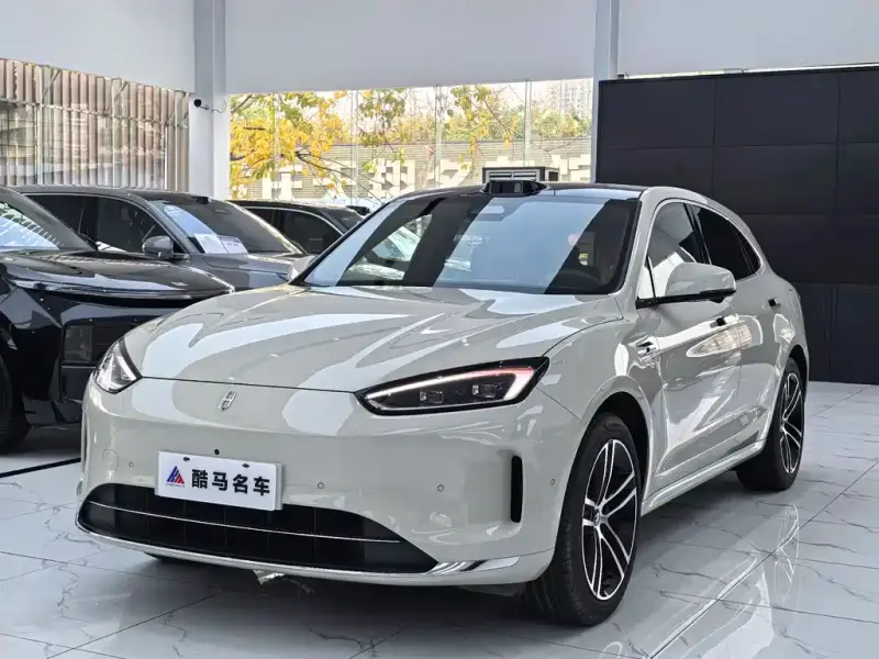 AITO M5